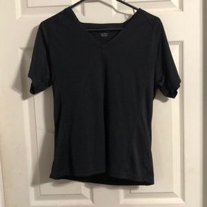 plain v neck t shirt